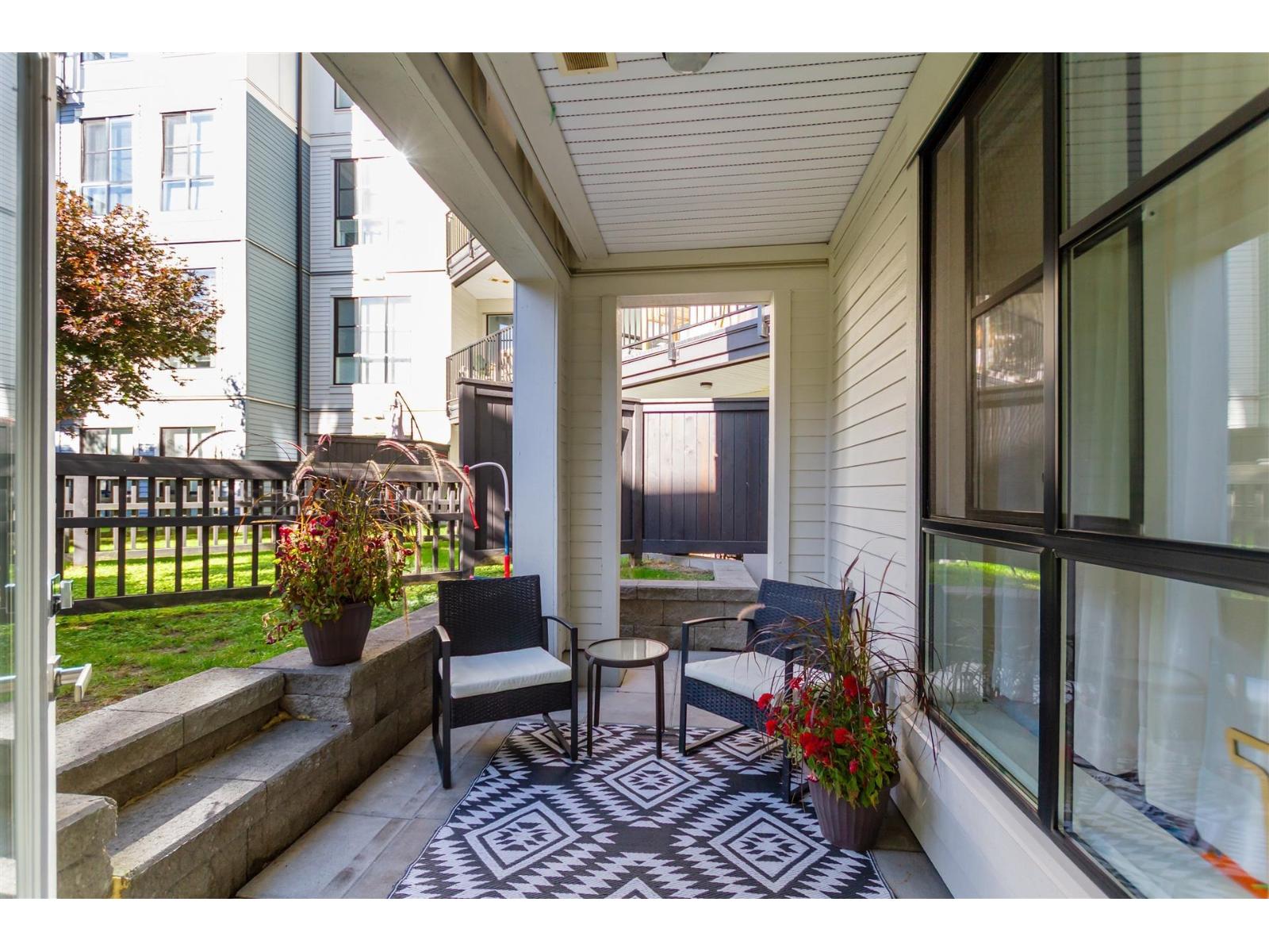 130 15168 33 AVENUE, Surrey, British Columbia