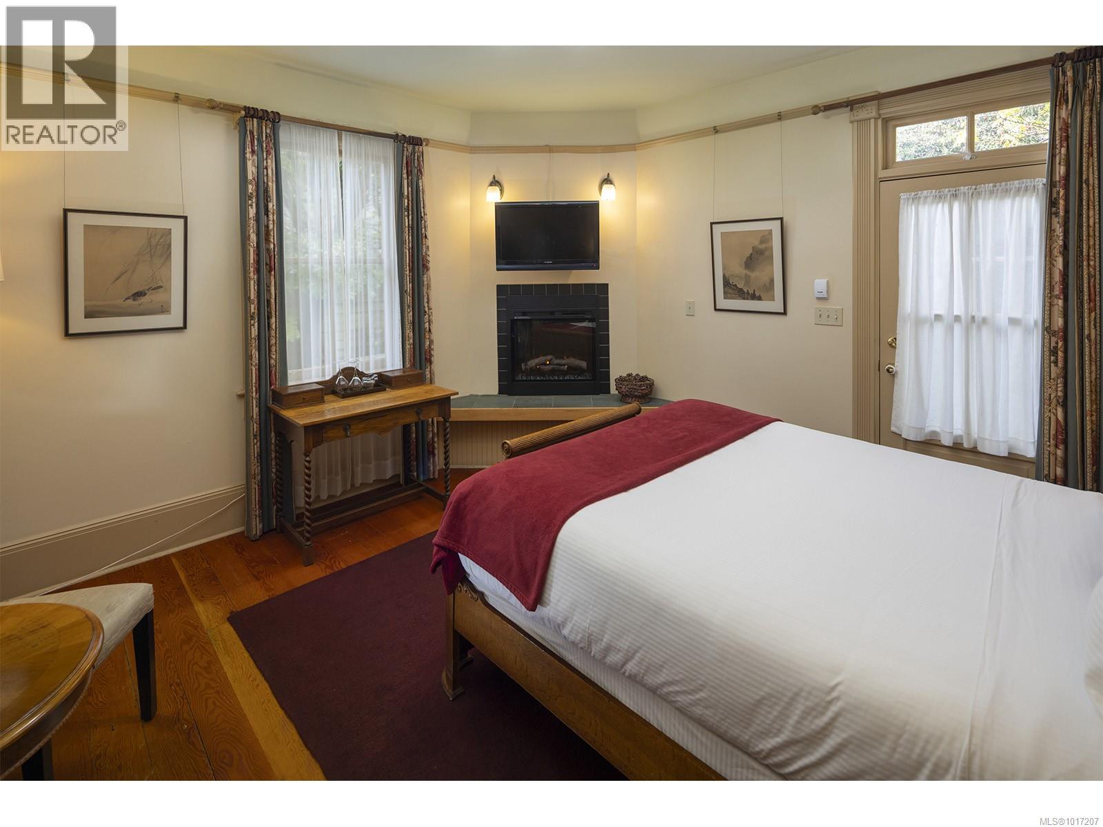 332 Catherine St, Victoria, British Columbia  V9A 3S8 - Photo 15 - 1017207