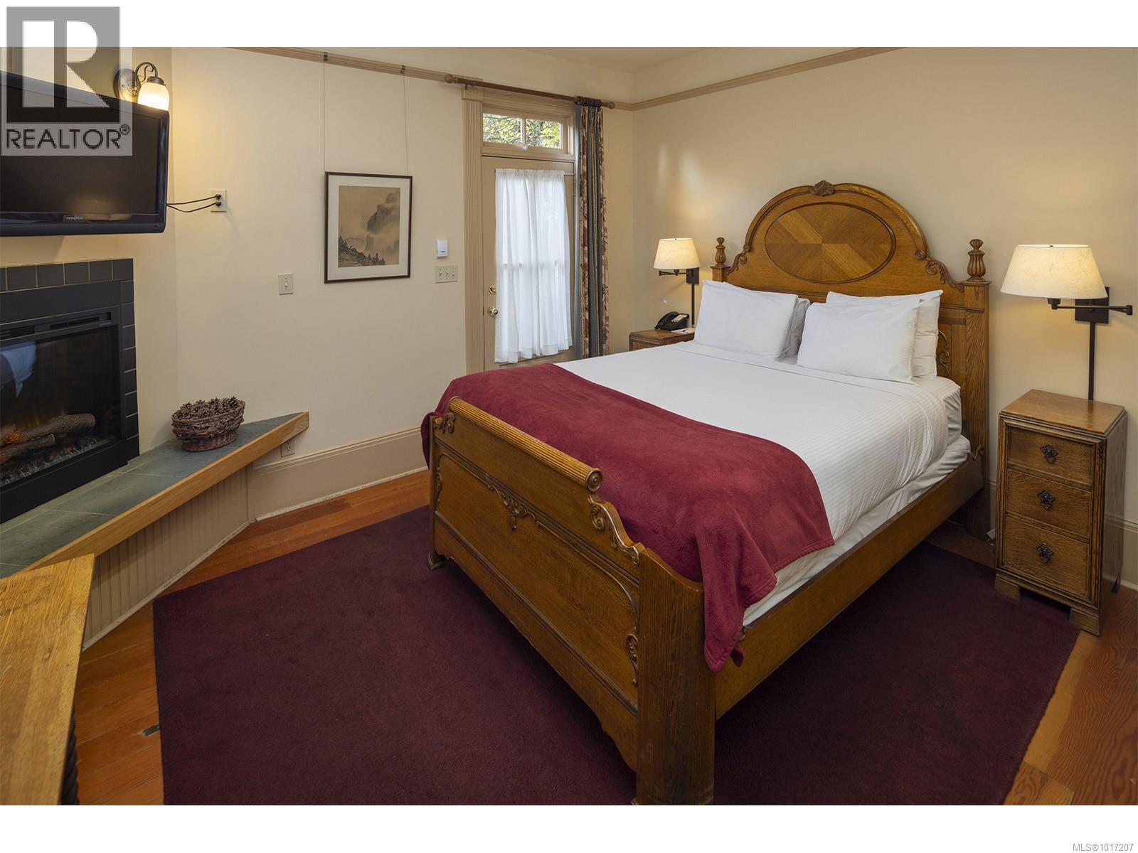 332 Catherine St, Victoria, British Columbia  V9A 3S8 - Photo 17 - 1017207