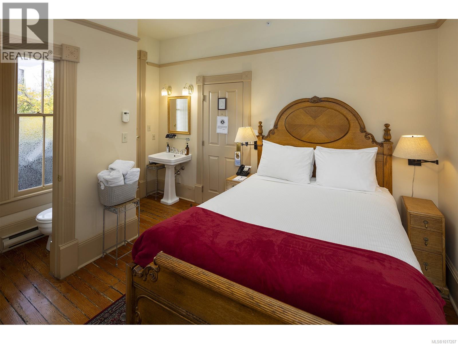 332 Catherine St, Victoria, British Columbia  V9A 3S8 - Photo 26 - 1017207