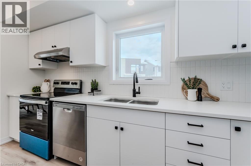 15 Stauffer Woods Trail Unit# A4, Kitchener, Ontario  N2P 2P4 - Photo 15 - 40778495