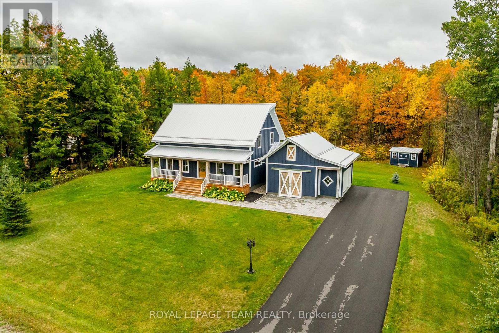 102 Brookberry Crescent, North Grenville, Ontario  K0G 1J0 - Photo 4 - X12432146