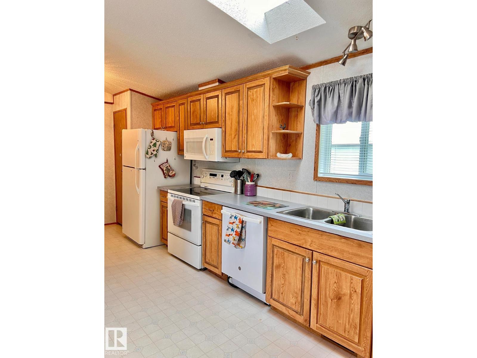 109 4 Street E, Rural Wetaskiwin County, Alberta  T0C 0T0 - Photo 3 - E4456737