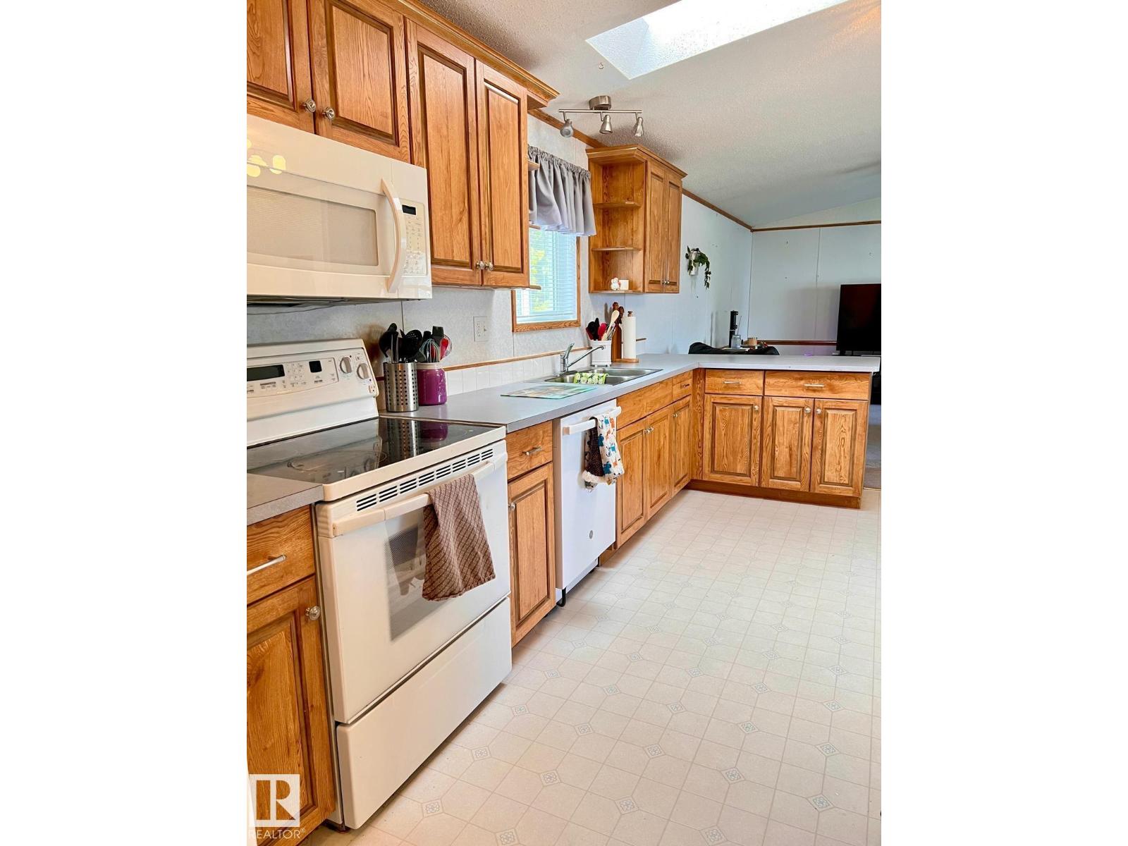 109 4 Street E, Rural Wetaskiwin County, Alberta  T0C 0T0 - Photo 4 - E4456737