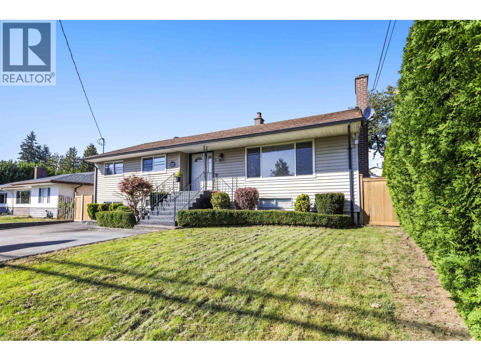 1419 Austin Avenue, Coquitlam, British Columbia  V3K 3P6 - Photo 4 - R3058647