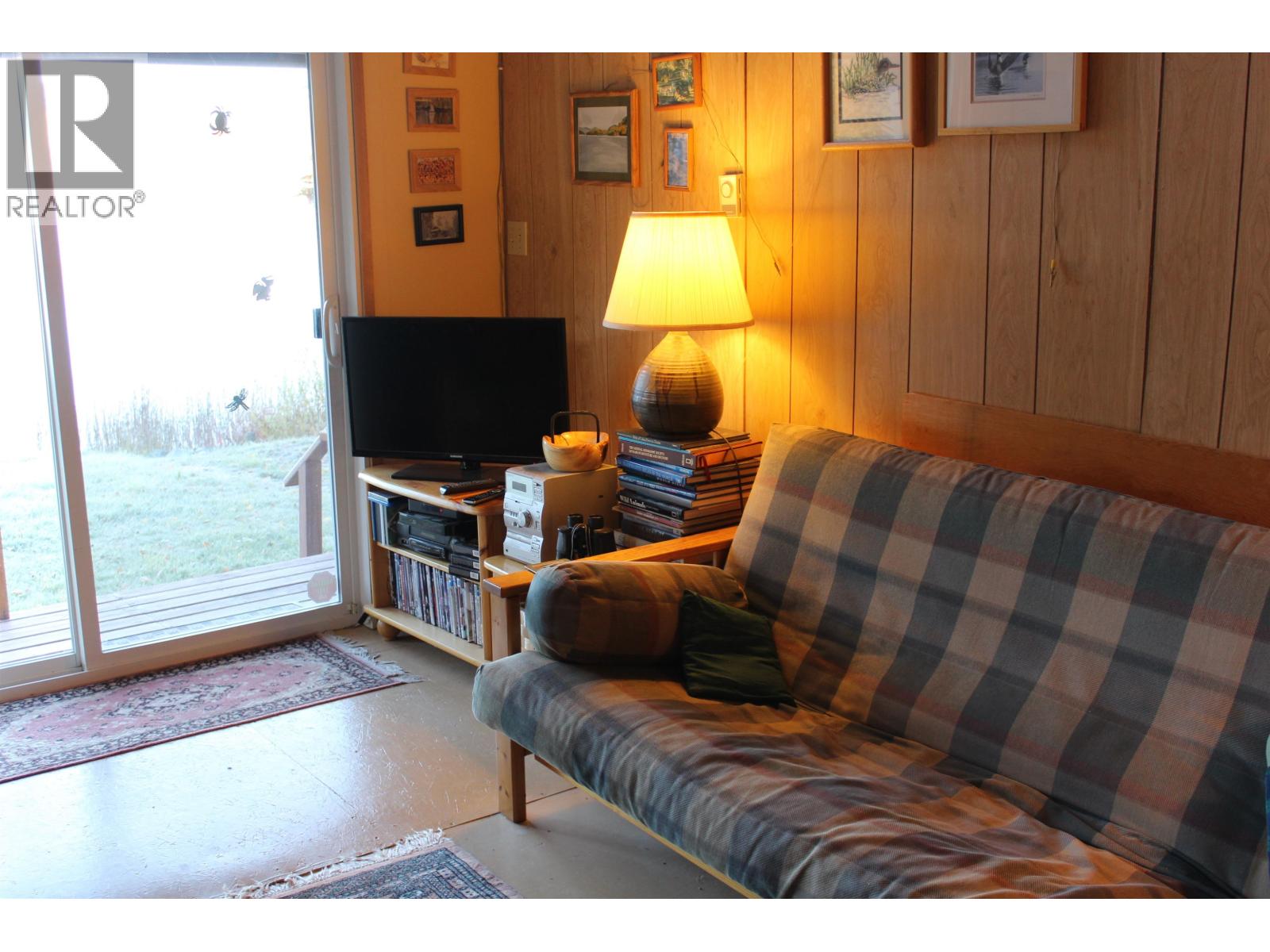 3548 Sellars Road, 100 Mile House, British Columbia  V0K 1L0 - Photo 38 - R3052024