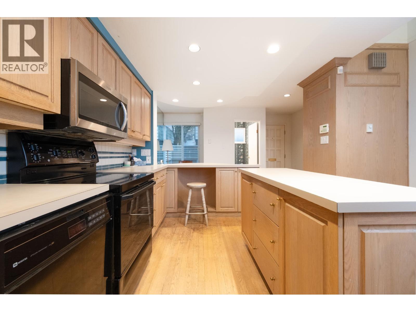 4083 Parkway Drive, Vancouver, British Columbia  V6L 3C9 - Photo 7 - R3058696