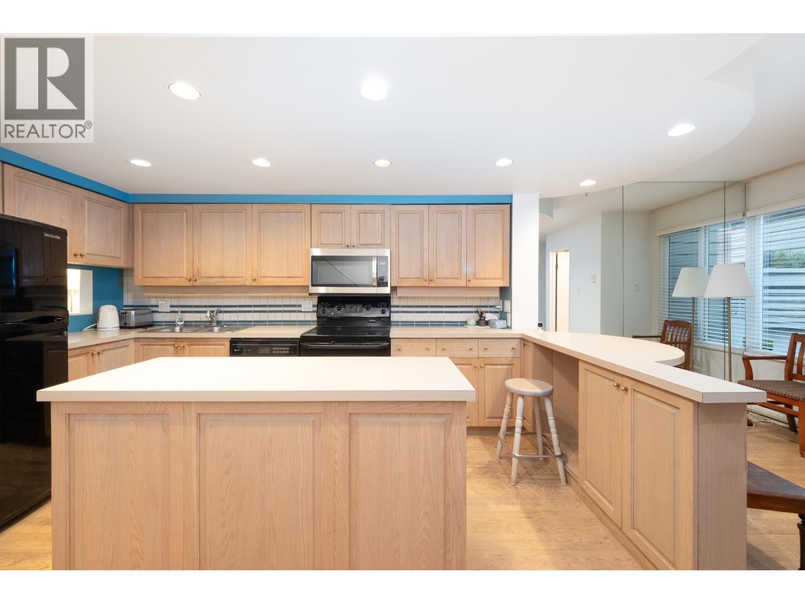 4083 Parkway Drive, Vancouver, British Columbia  V6L 3C9 - Photo 4 - R3058696