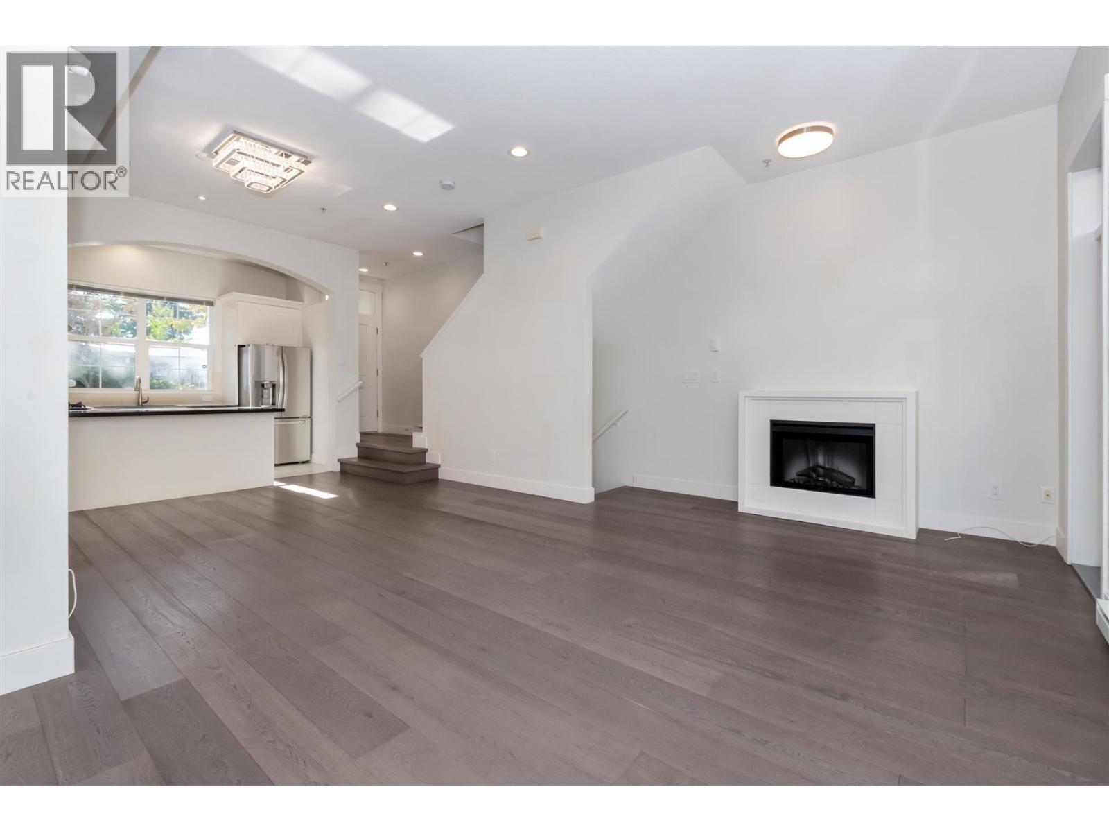 765 W 42nd Avenue, Vancouver, British Columbia  V5Z 2N8 - Photo 2 - R3058757