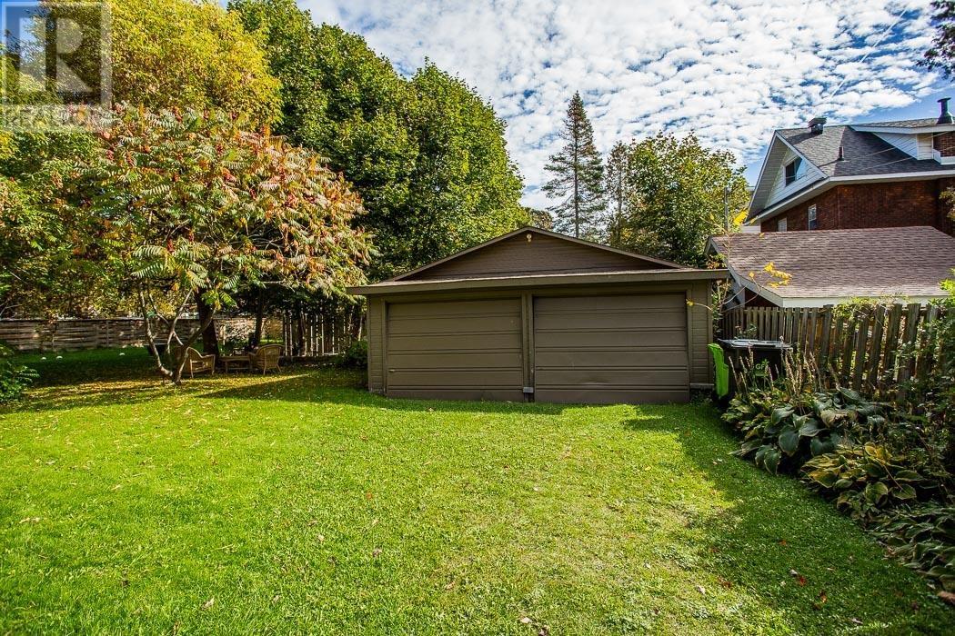 138 Pim St, Sault Ste. Marie, Ontario  P6A 3G8 - Photo 2 - SM252979