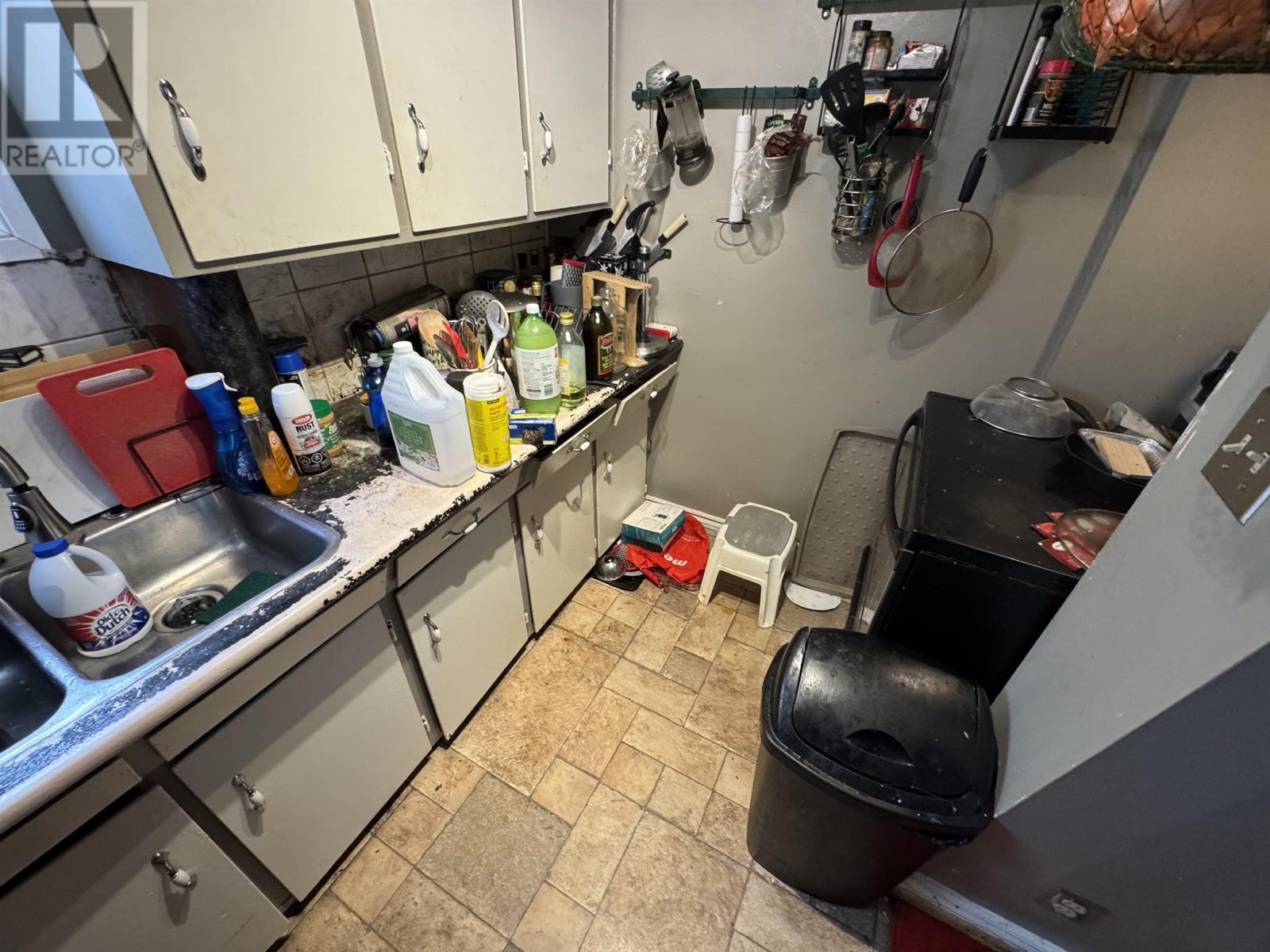 709 Mckenzie St, Thunder Bay, Ontario  P7C 3L5 - Photo 10 - TB253178