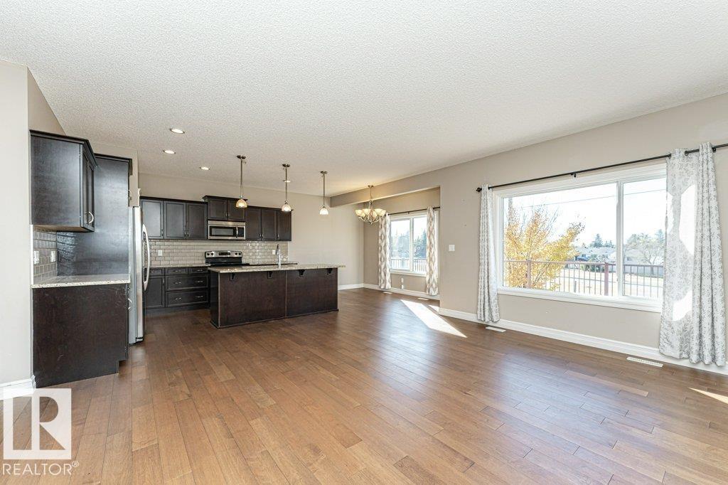 1920 33b St Nw, Edmonton, Alberta  T6T 0L3 - Photo 19 - E4462177