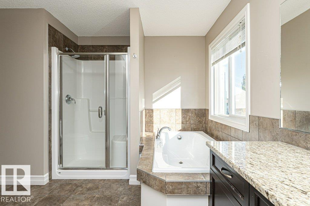 1920 33b St Nw, Edmonton, Alberta  T6T 0L3 - Photo 42 - E4462177