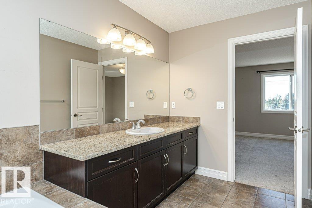 1920 33b St Nw, Edmonton, Alberta  T6T 0L3 - Photo 44 - E4462177