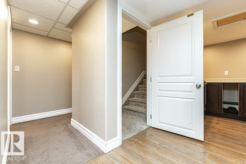 1920 33b St Nw, Edmonton, Alberta  T6T 0L3 - Photo 51 - E4462177