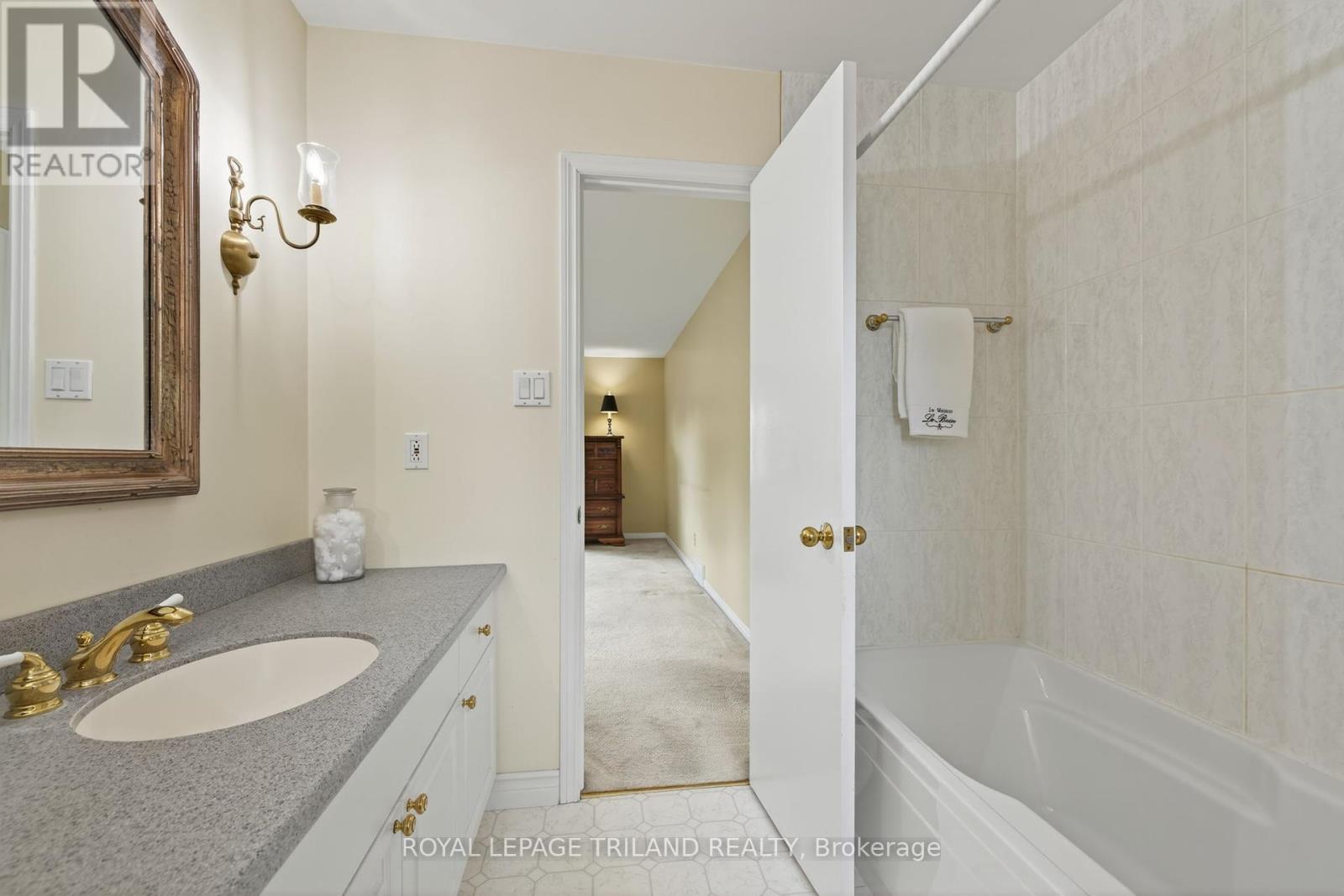 471 Billybrook Crescent, London North, Ontario  N5X 2Y7 - Photo 26 - X12464032