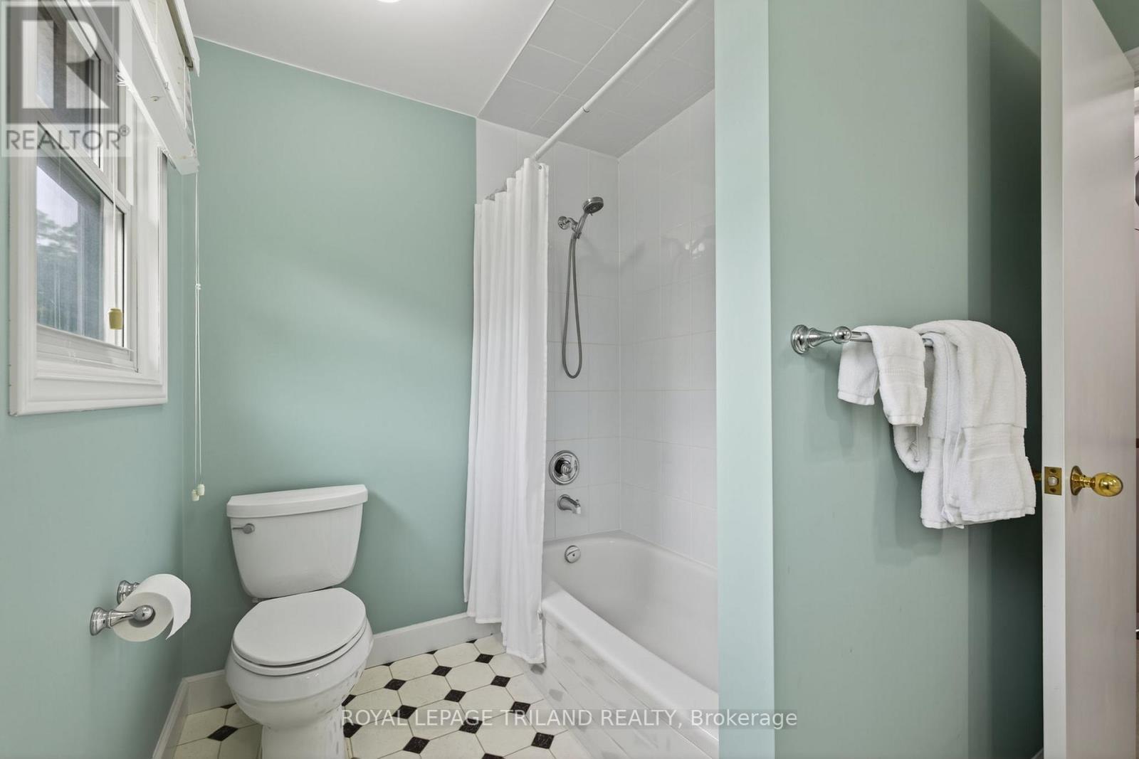 471 Billybrook Crescent, London North, Ontario  N5X 2Y7 - Photo 34 - X12464032