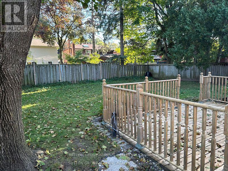 53 Bestview Drive, Toronto, Ontario  M2M 2X8 - Photo 34 - C12463840
