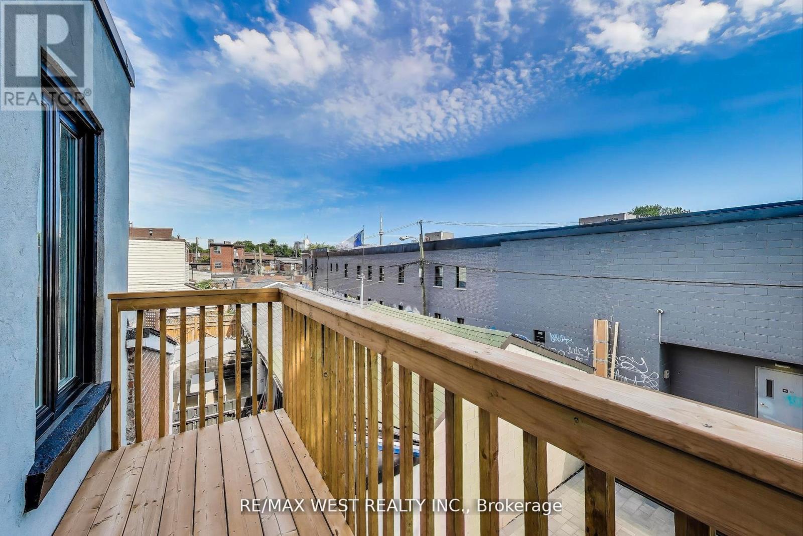 21 Rolyat Street, Toronto, Ontario  M6J 1S5 - Photo 18 - C12463860