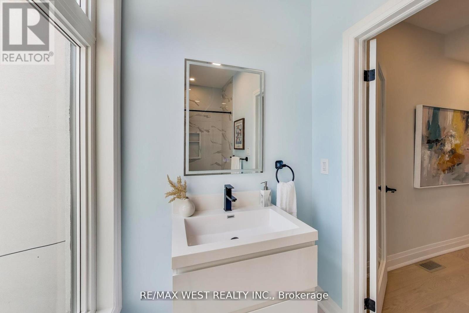 21 Rolyat Street, Toronto, Ontario  M6J 1S5 - Photo 22 - C12463860