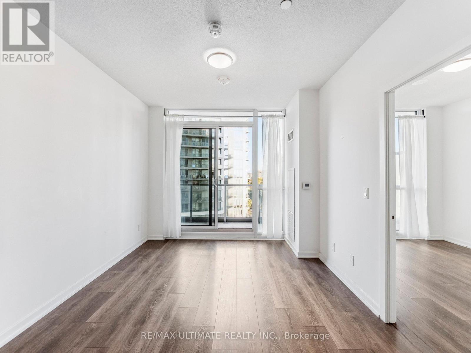 725 - 36 Forest Manor Road, Toronto, Ontario  M2J 1M5 - Photo 14 - C12463868