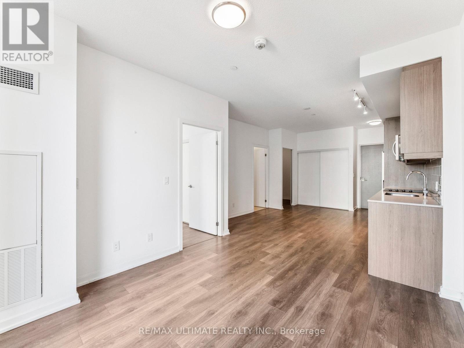 725 - 36 Forest Manor Road, Toronto, Ontario  M2J 1M5 - Photo 22 - C12463868