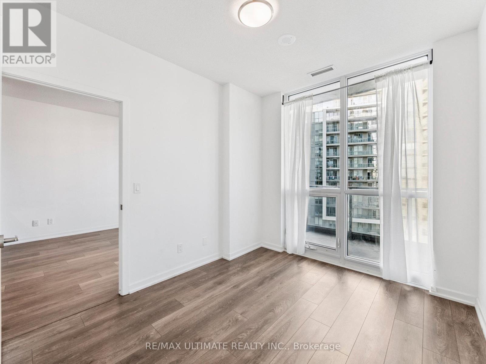 725 - 36 Forest Manor Road, Toronto, Ontario  M2J 1M5 - Photo 24 - C12463868