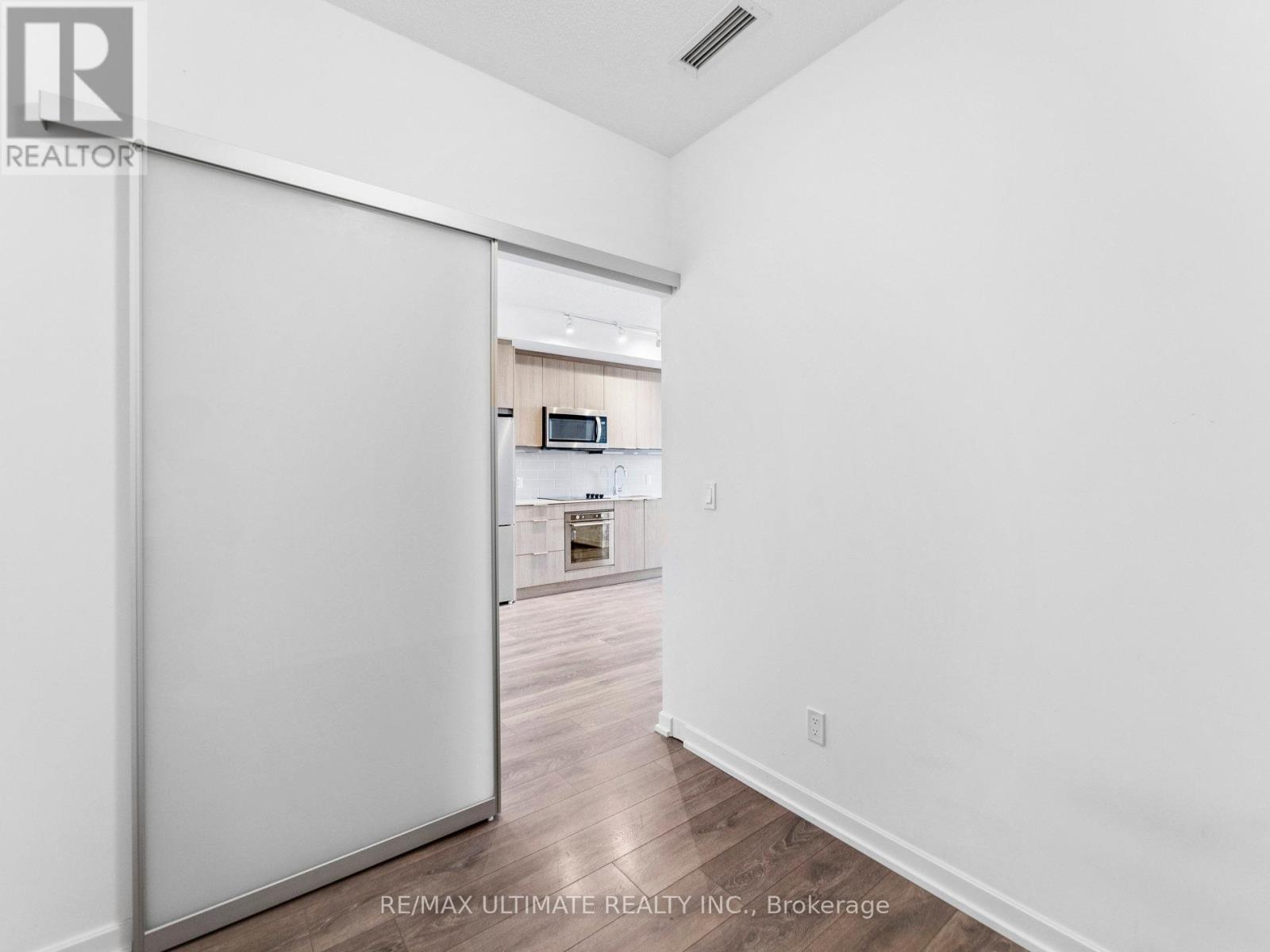 725 - 36 Forest Manor Road, Toronto, Ontario  M2J 1M5 - Photo 27 - C12463868