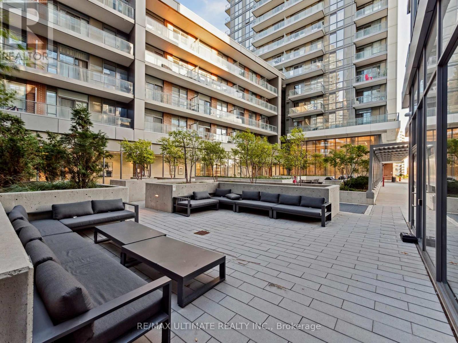 725 - 36 Forest Manor Road, Toronto, Ontario  M2J 1M5 - Photo 6 - C12463868