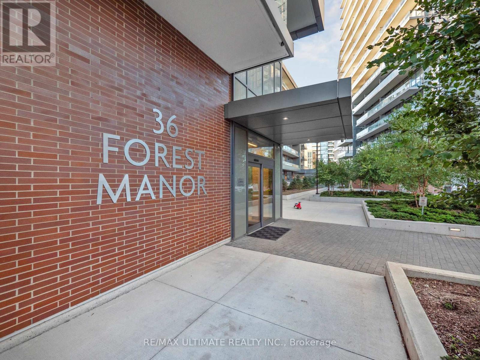 725 - 36 Forest Manor Road, Toronto, Ontario  M2J 1M5 - Photo 7 - C12463868