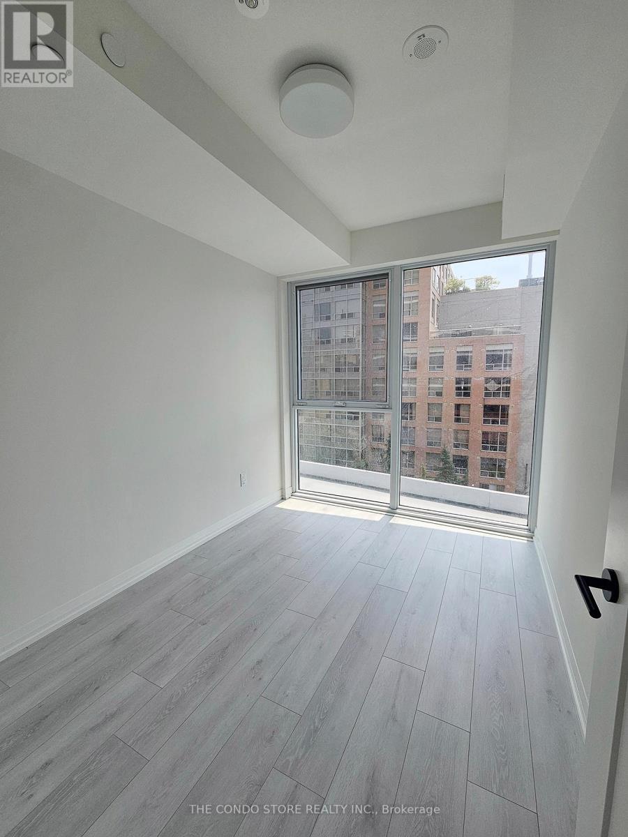 708 - 280 Dundas Street W, Toronto, Ontario  M5T 0E3 - Photo 6 - C12463884
