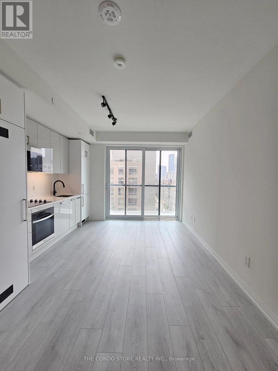 708 - 280 Dundas Street W, Toronto, Ontario  M5T 0E3 - Photo 8 - C12463884