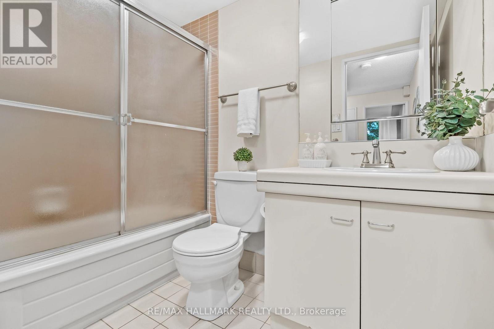 Th 15 - 260 Heath Street W, Toronto, Ontario  M5P 3L6 - Photo 21 - C12463929