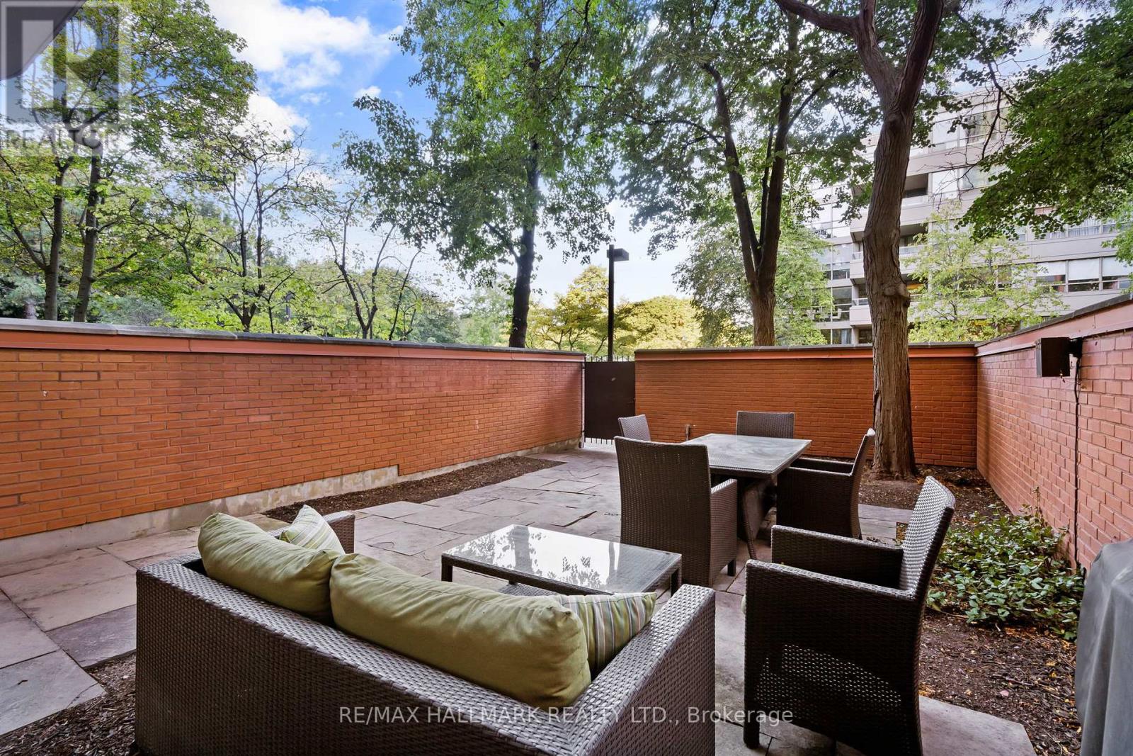 Th 15 - 260 Heath Street W, Toronto, Ontario  M5P 3L6 - Photo 45 - C12463929