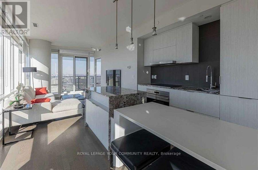 5409 - 1 Bloor Street E, Toronto, Ontario  M4W 0A8 - Photo 3 - C12463956