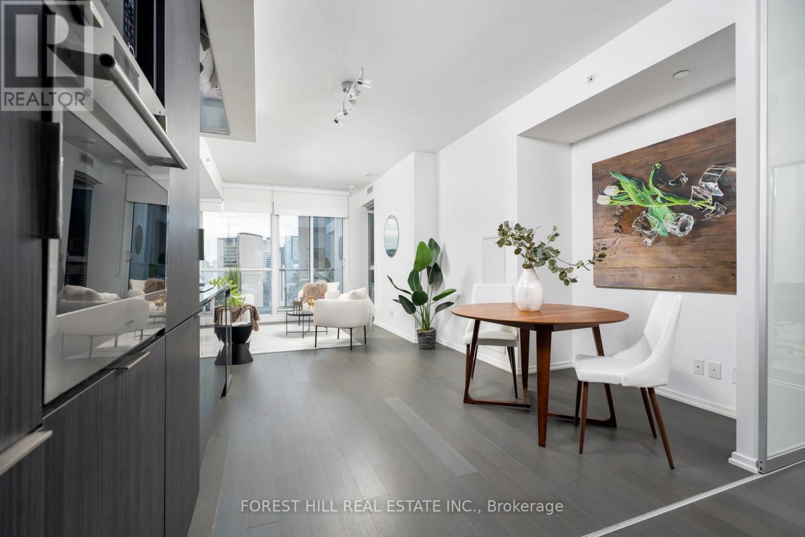 2517 - 70 TEMPERANCE ST STREET, Toronto, Ontario