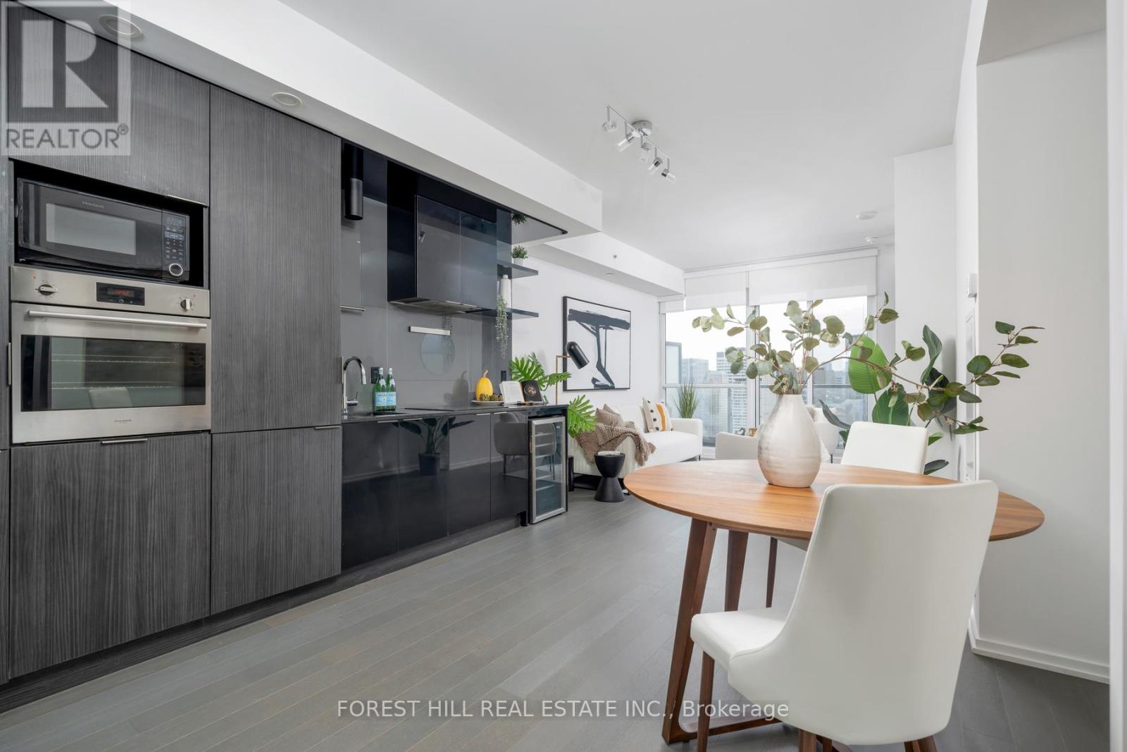 2517 - 70 Temperance St Street, Toronto, Ontario  M5H 0B1 - Photo 10 - C12463959