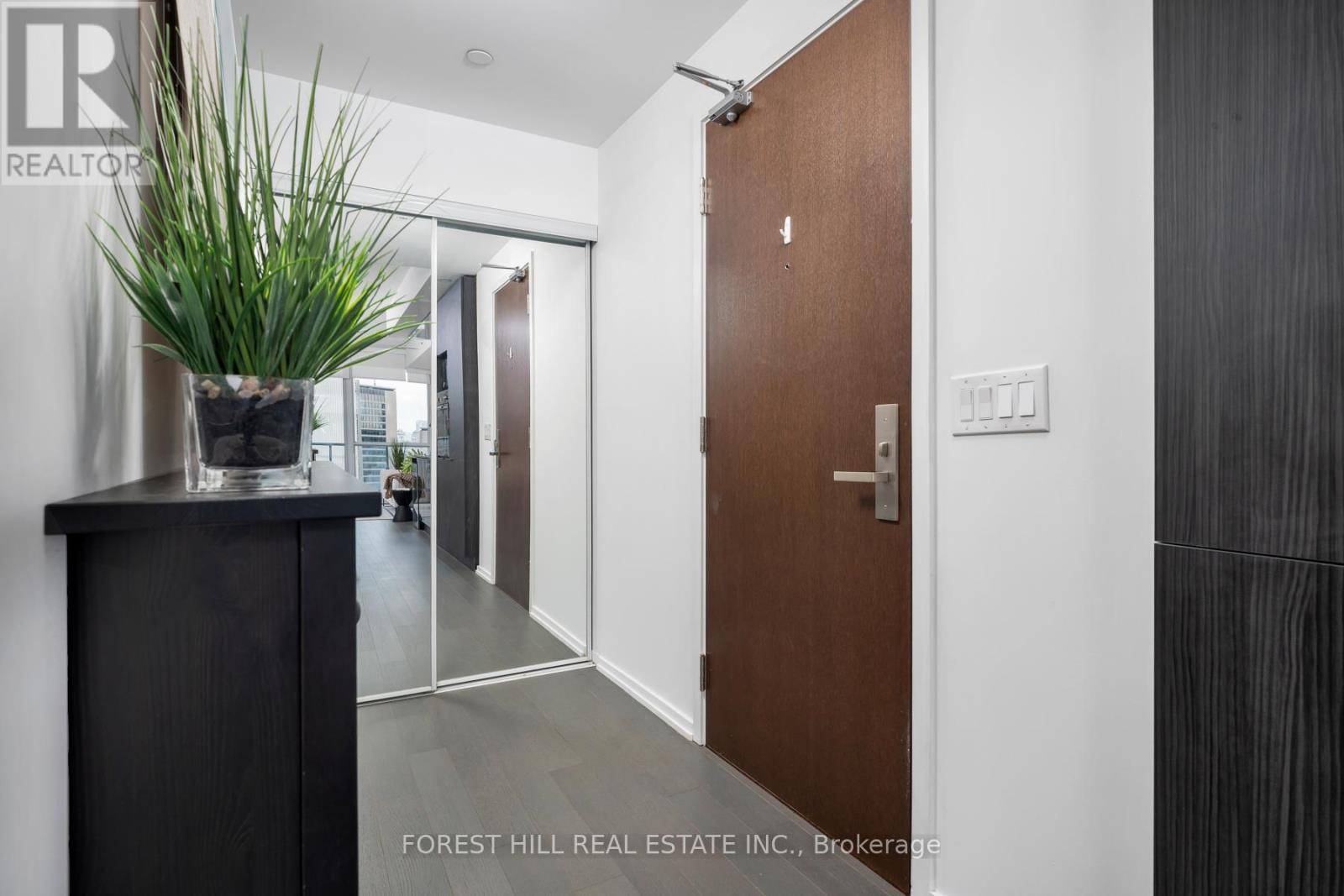 2517 - 70 Temperance St Street, Toronto, Ontario  M5H 0B1 - Photo 2 - C12463959