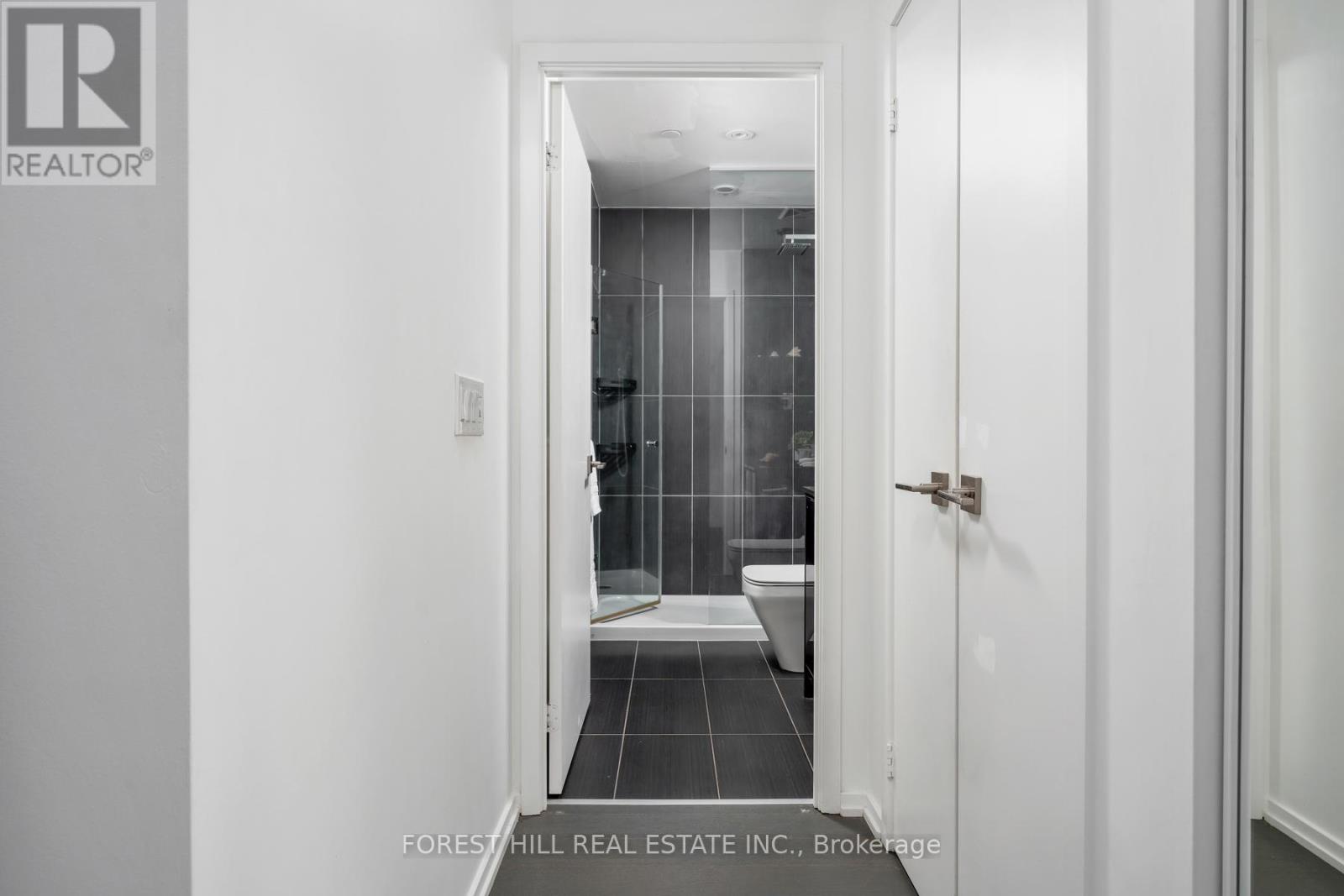 2517 - 70 Temperance St Street, Toronto, Ontario  M5H 0B1 - Photo 25 - C12463959