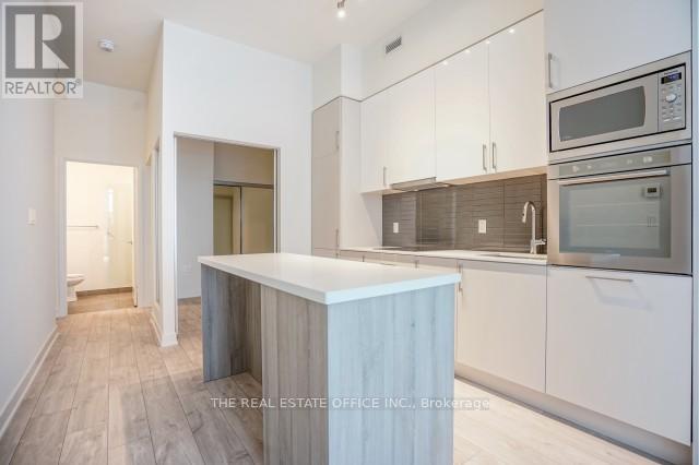 815w - 27 Bathurst Street, Toronto, Ontario  M5V 2P1 - Photo 9 - C12463965