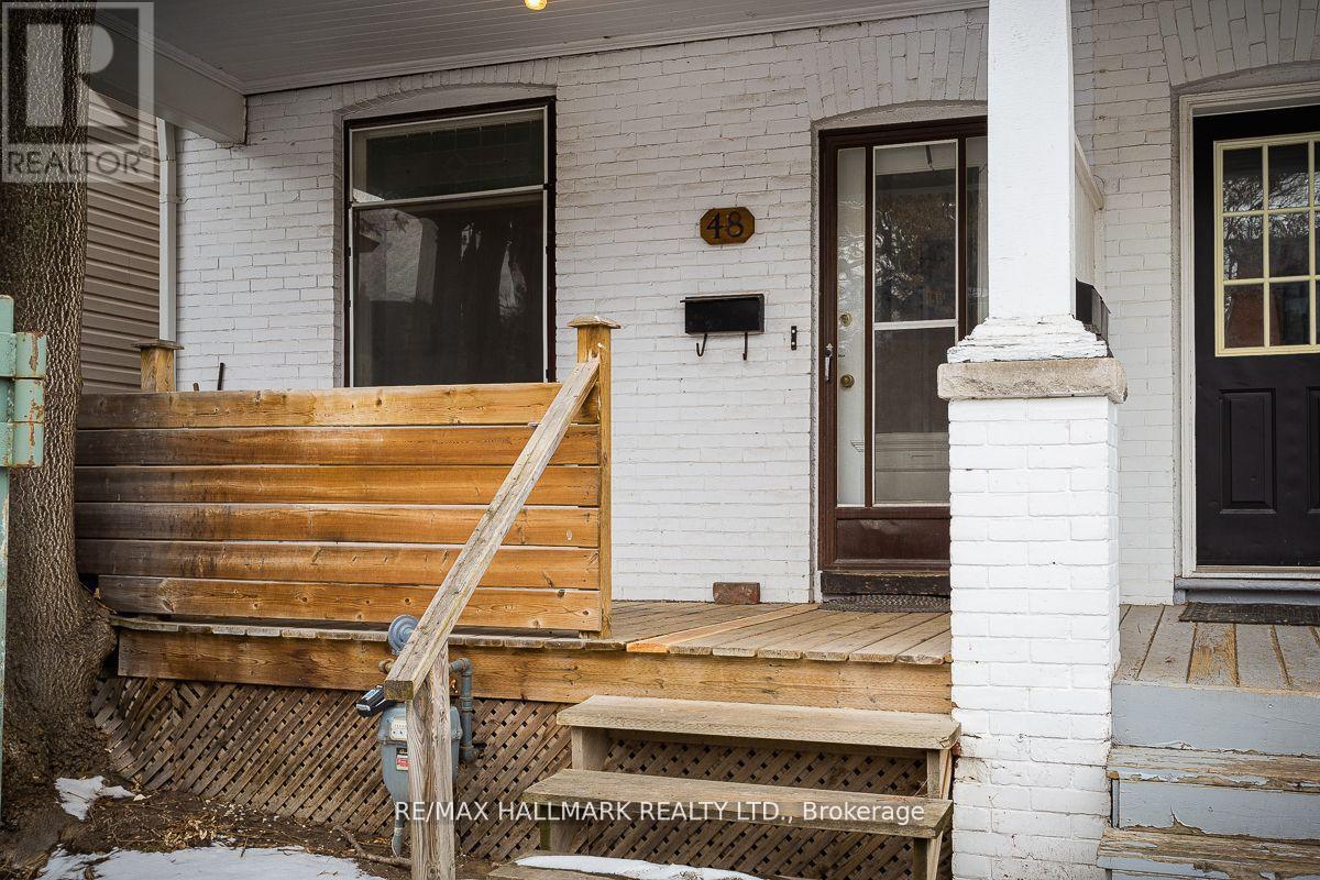 Upper - 48 Strathcona Avenue, Toronto, Ontario  M4J 1G8 - Photo 1 - E12463856