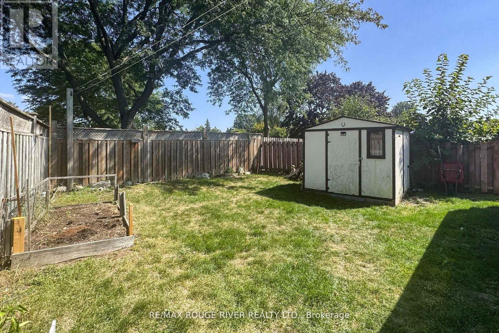 18 Darlingside Drive, Toronto, Ontario  M1E 3N8 - Photo 27 - E12463874
