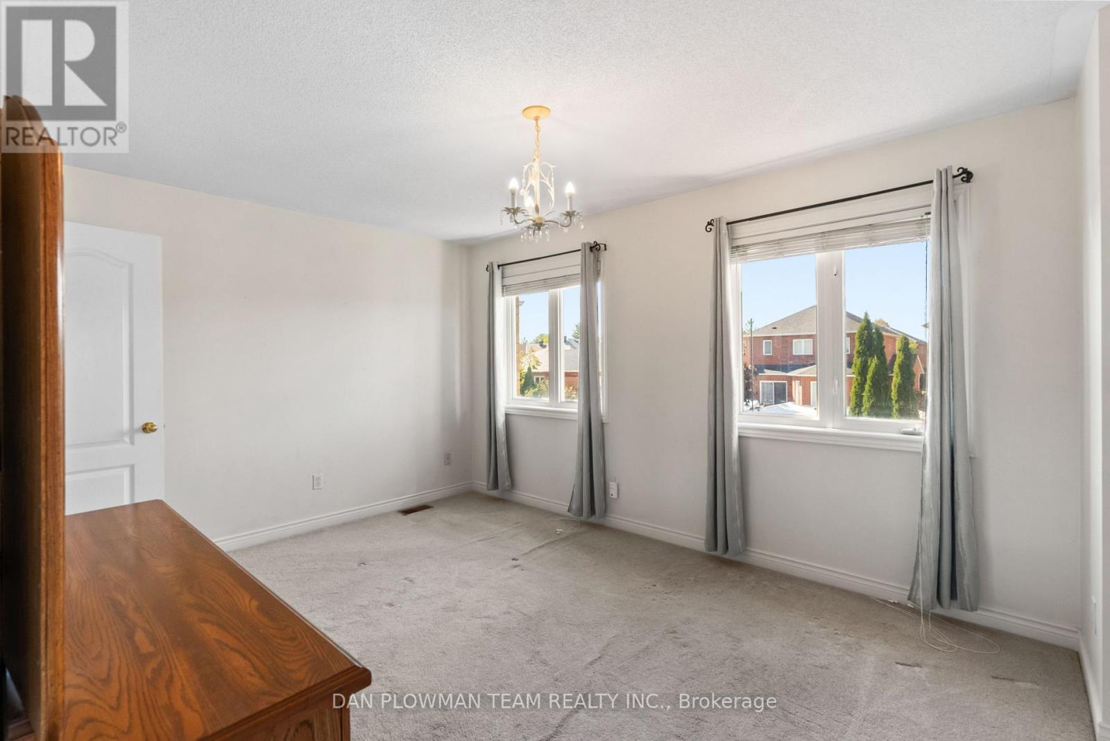 6 Tormina Boulevard, Whitby, Ontario  L1R 3B2 - Photo 16 - E12463898