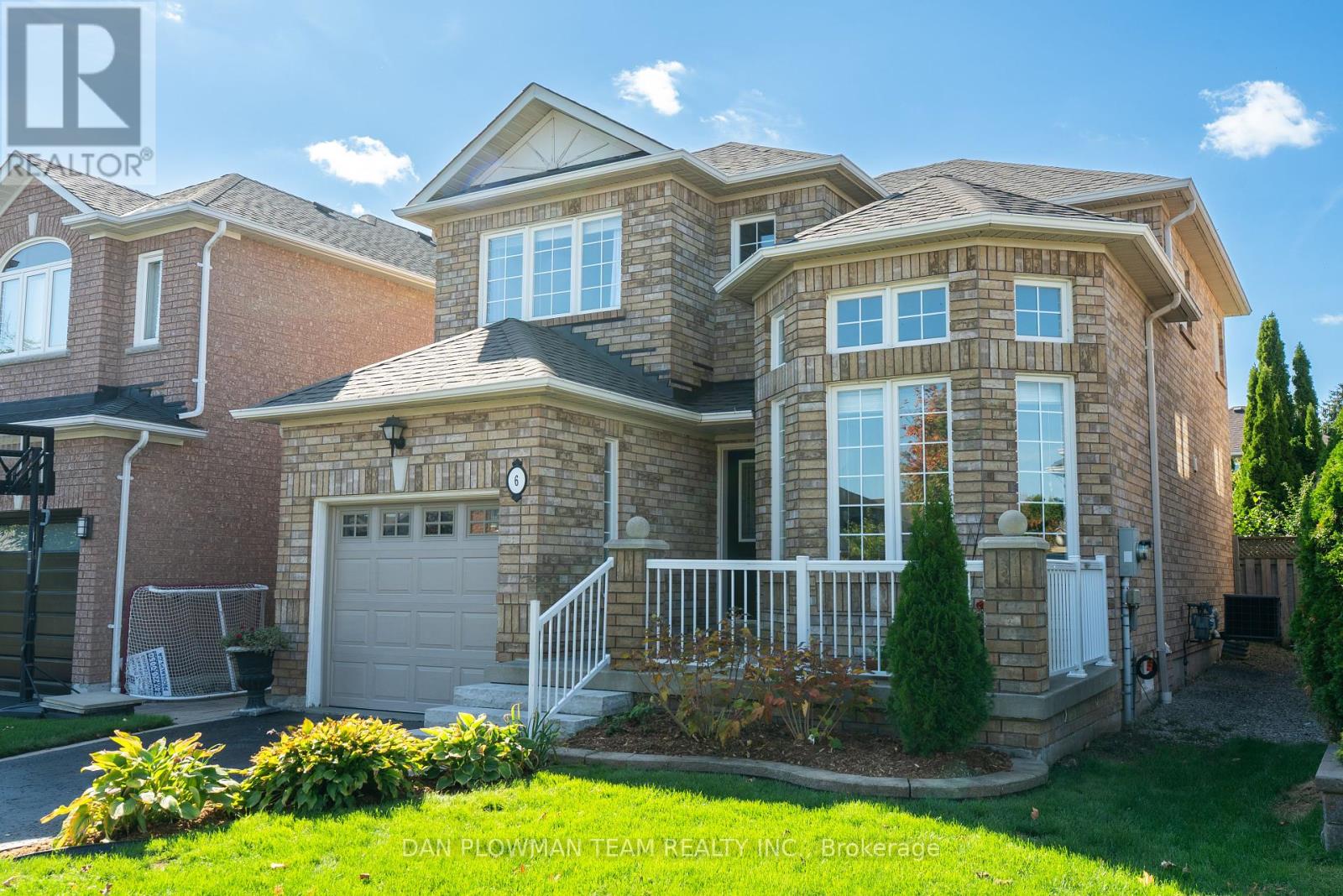 6 Tormina Boulevard, Whitby, Ontario  L1R 3B2 - Photo 2 - E12463898
