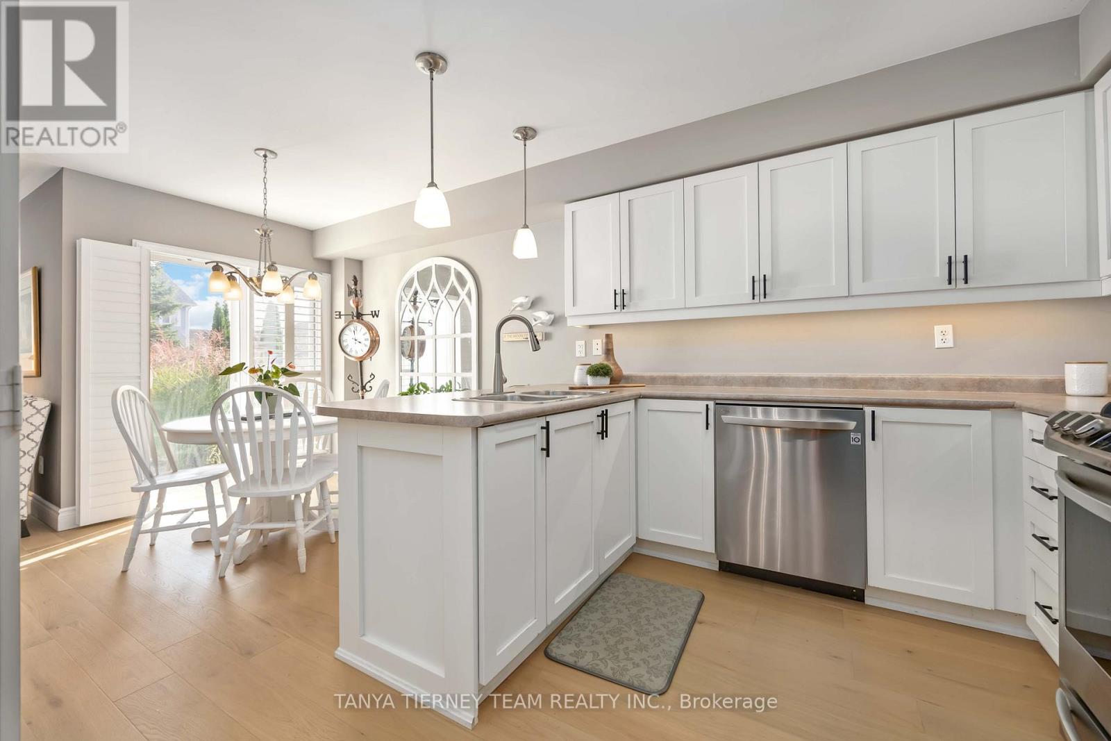 76 Northgrove Crescent, Whitby, Ontario  L1M 2M9 - Photo 15 - E12463947