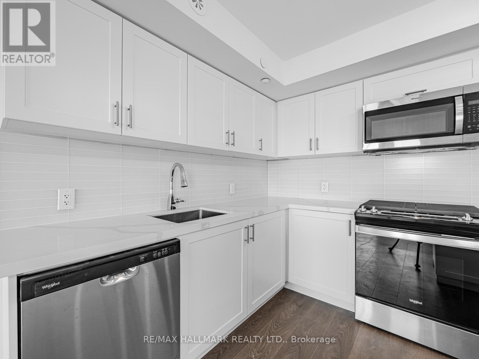 1 - 1491 O'connor Drive, Toronto, Ontario  M4B 2V5 - Photo 14 - E12463961