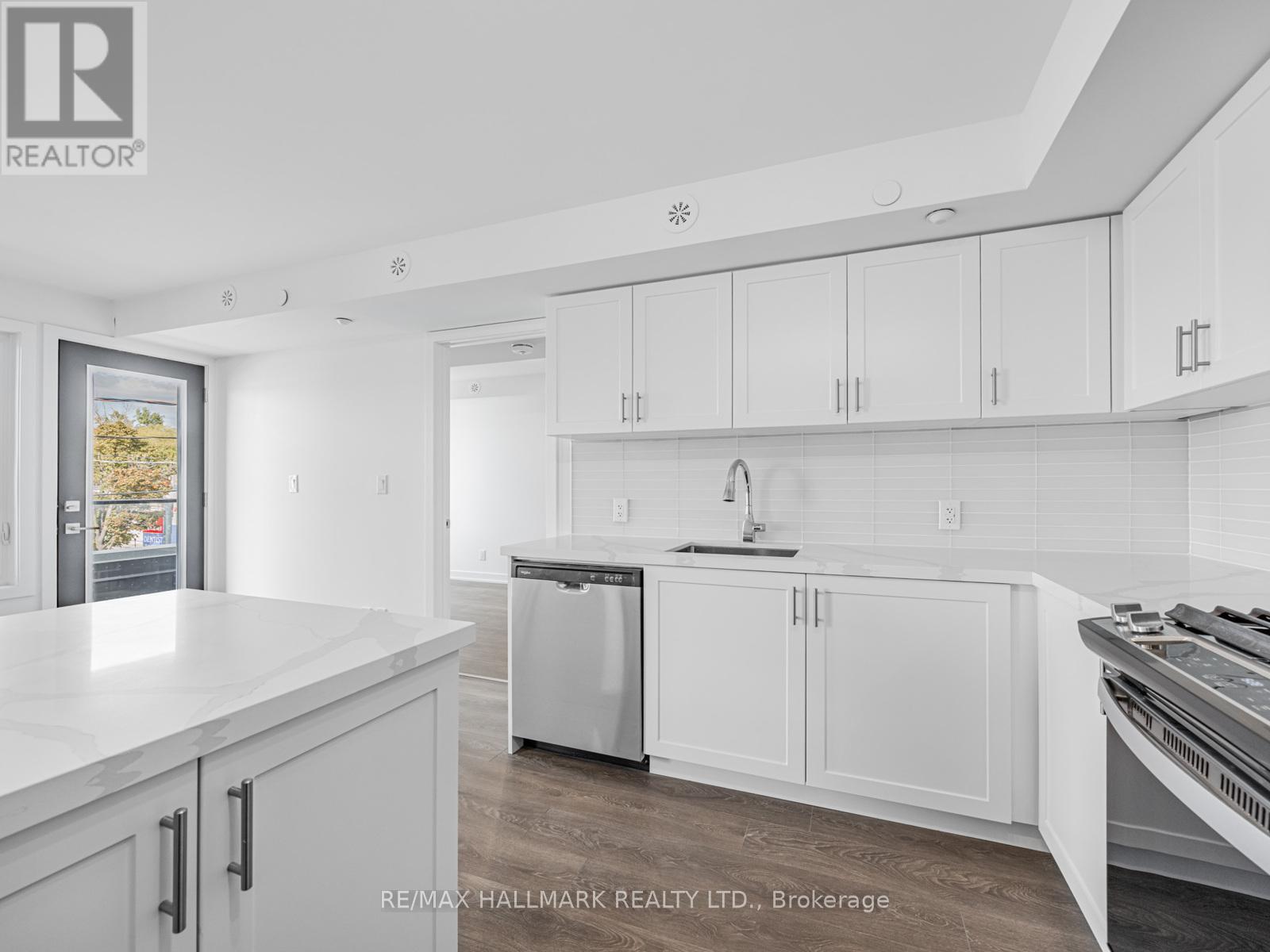 1 - 1491 O'connor Drive, Toronto, Ontario  M4B 2V5 - Photo 16 - E12463961