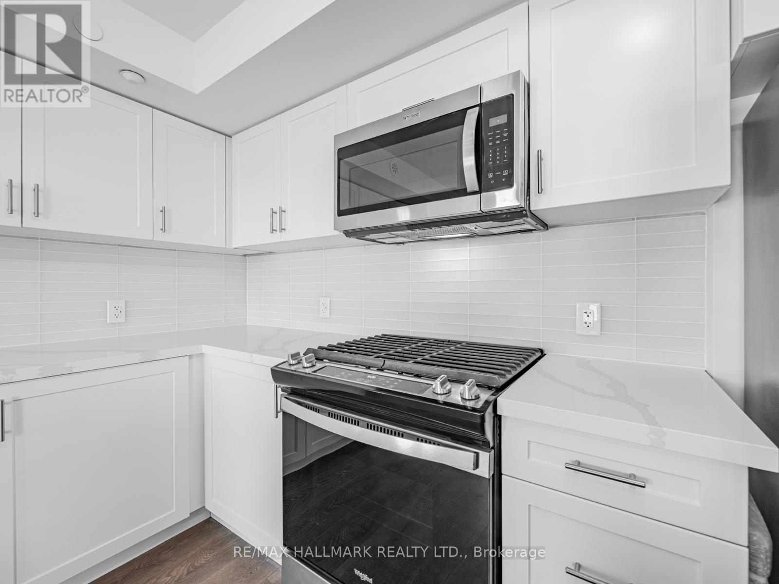 1 - 1491 O'connor Drive, Toronto, Ontario  M4B 2V5 - Photo 17 - E12463961