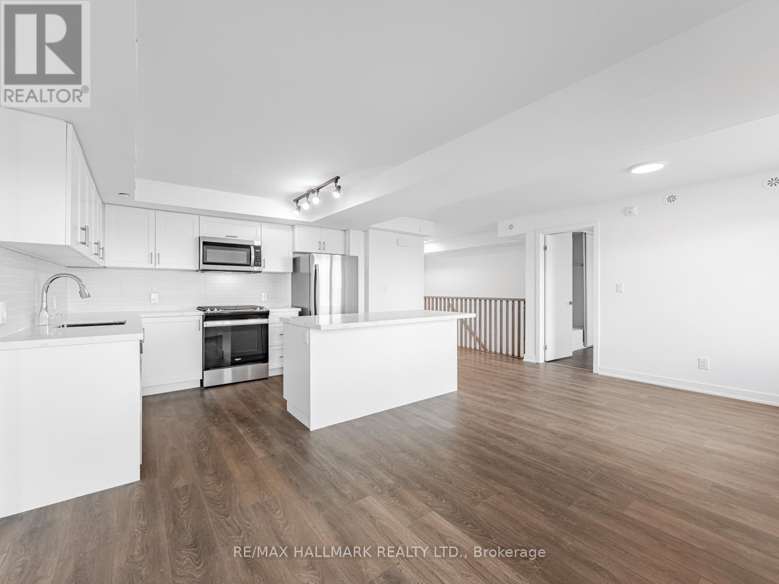 1 - 1491 O'connor Drive, Toronto, Ontario  M4B 2V5 - Photo 20 - E12463961