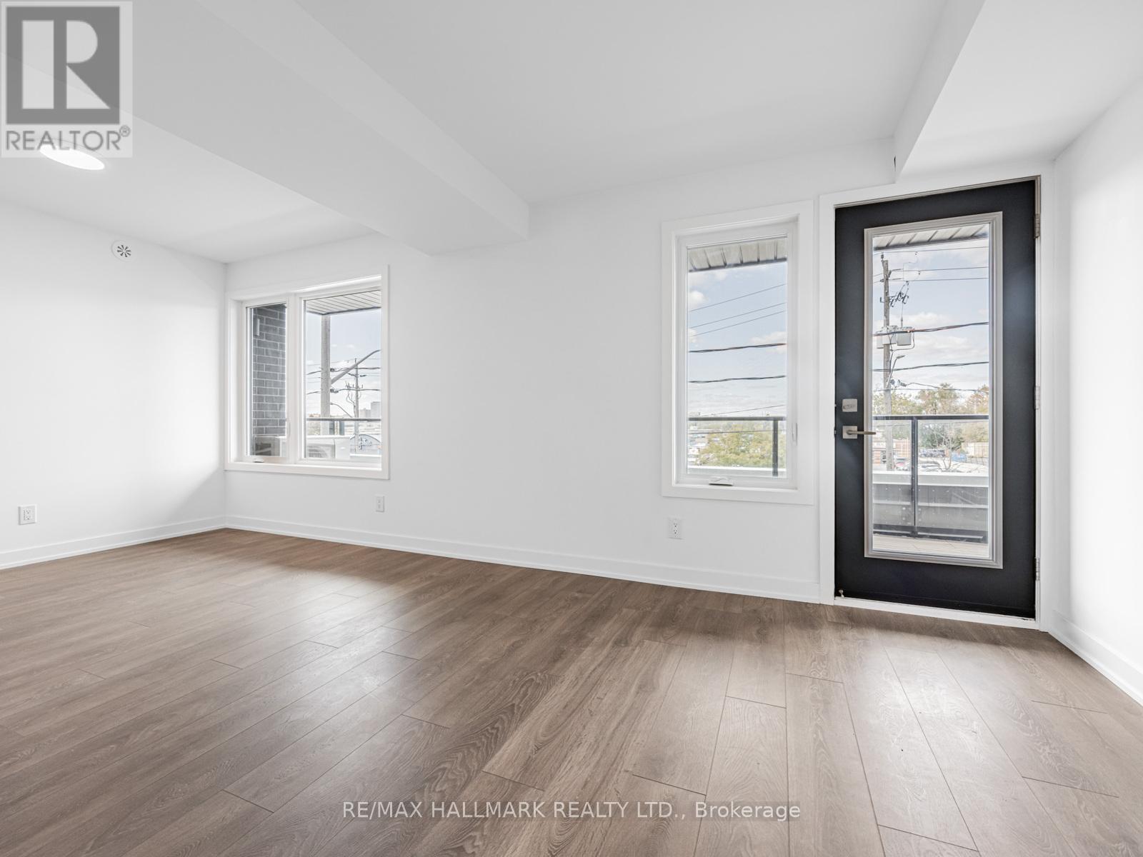 1 - 1491 O'connor Drive, Toronto, Ontario  M4B 2V5 - Photo 24 - E12463961